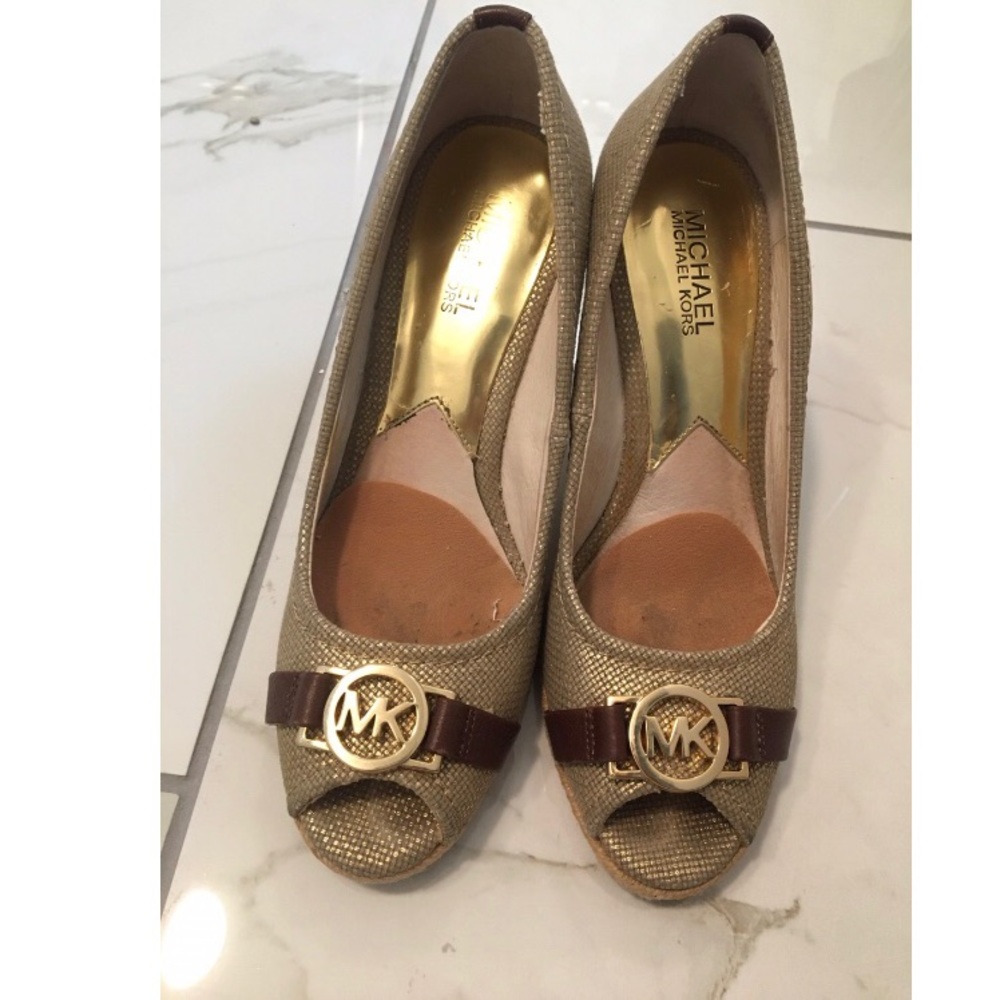 Michael KORS Meg Open Toed Wedges 👠